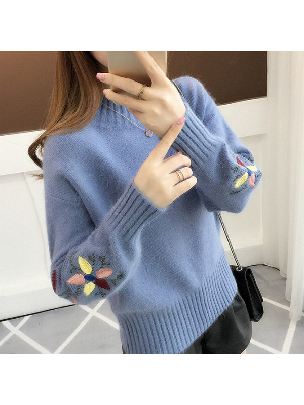 2023 Autumn And Winter New Thickened Sweater Women's Long Sleeve Loose Embroidered Flower Student Pullover Knitwear Women's Wear