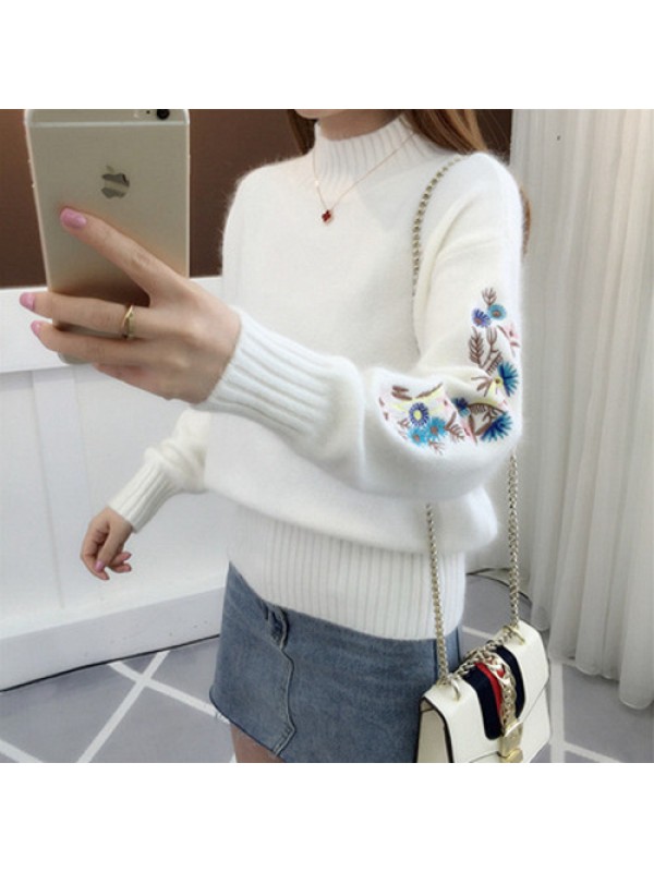2023 Autumn And Winter New Thickened Sweater Women's Long Sleeve Loose Embroidered Flower Student Pullover Knitwear Women's Wear