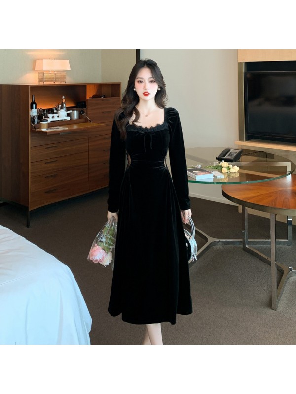 Retro Style Black Velvet Long Sleeved Dress For Women's Autumn Lace Design, With A Sense Of Belonging To The Small Group. Mid Length Skirt With Waistband Closure
