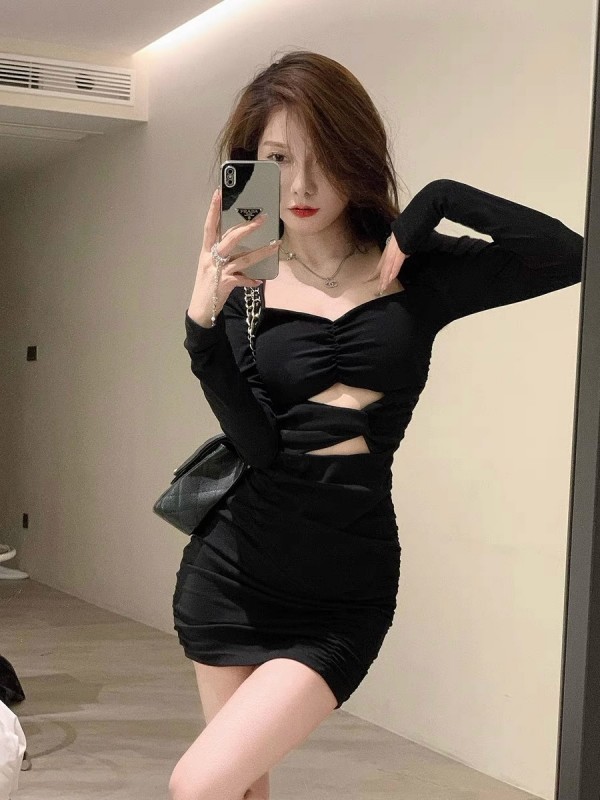 Pure Spicy Girl Black Long Sleeved Sexy Hollow Out Hip Wrap Dress For Women's Autumn And Winter New Waist Shrinking Skirt