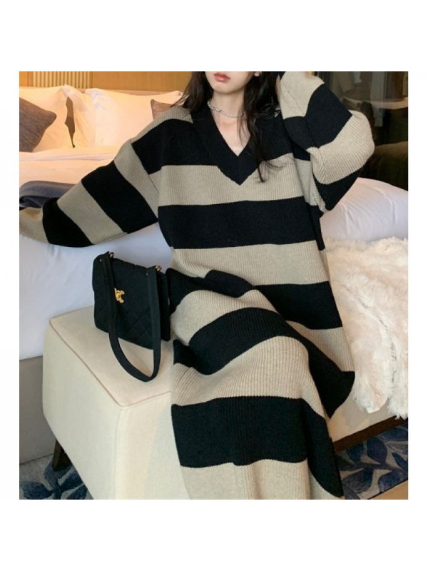 2023 Autumn/Winter New Loose Striped Long Sweater Skirt Style Slim Sleeves V-Neck Knitted Dress